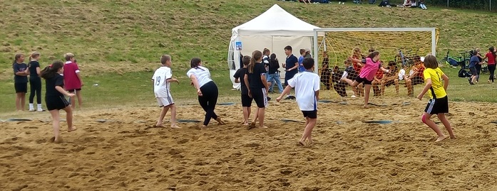 Read more about the article 11. Schülerbeachhandballturnier der Realschule Schömberg